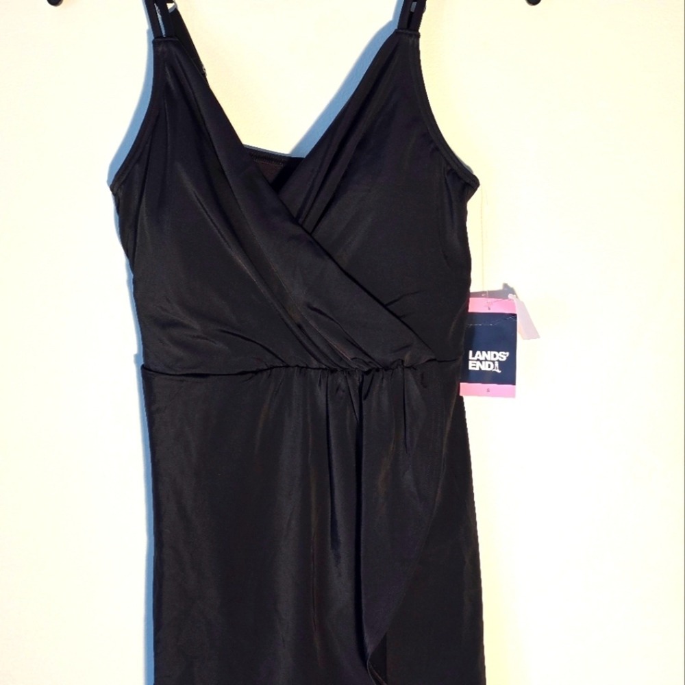 Lands' End Swim Dress Women Small Black Surplice Wrap Adjustable Straps NWT‎
